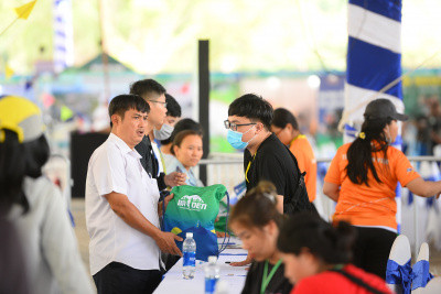 ภาพ Ba Den Mountain Marathon 2021