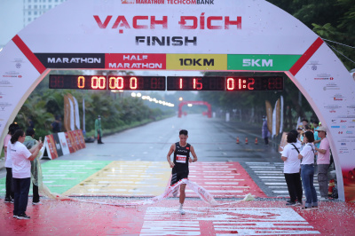 Foto Techcombank Hà Nội Marathon 2022