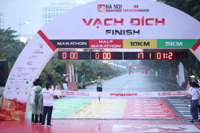 Foto Techcombank Hà Nội Marathon 2022