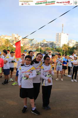 Foto Giải Marathon thành phố Pleiku 2022