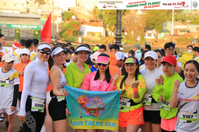 Foto Giải Marathon thành phố Pleiku 2022