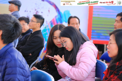 Foto Giải Marathon thành phố Pleiku 2022