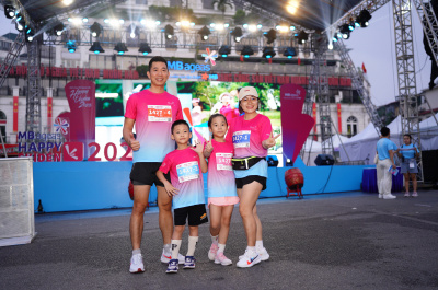 ภาพ MB Ageas Life Happy Ekiden 2023