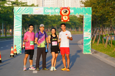 Photo Chạy vì Gia Hân