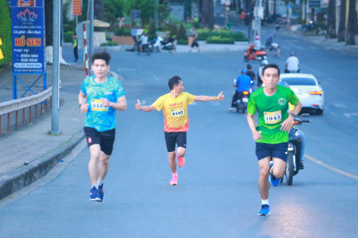 ภาพ Bước Chân Hòa Nhập 2023