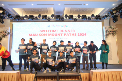 Mau Son Mount Paths 2024 照片
