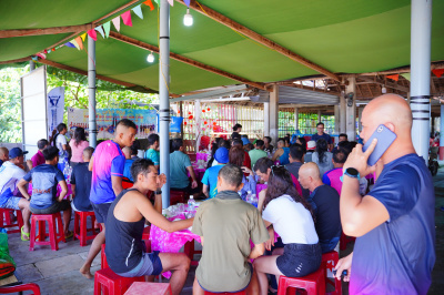 Foto Thong dong Hòn Chùa Phú Yên 2024