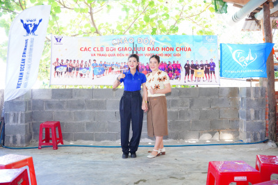 Foto Thong dong Hòn Chùa Phú Yên 2024