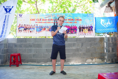 Foto Thong dong Hòn Chùa Phú Yên 2024