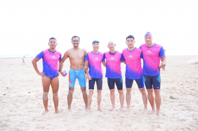 Foto Thong dong Hòn Chùa Phú Yên 2024