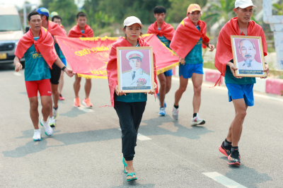 THACO Marathon Vì An Toàn Giao Thông - Điện Biên 2024 照片