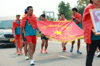 THACO Marathon Vì An Toàn Giao Thông - Điện Biên 2024 照片