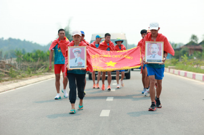 THACO Marathon Vì An Toàn Giao Thông - Điện Biên 2024 照片