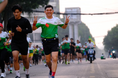 Foto Chạy đồng hành vì “Bình yên biên giới” 2024