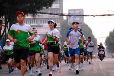 Foto Chạy đồng hành vì “Bình yên biên giới” 2024