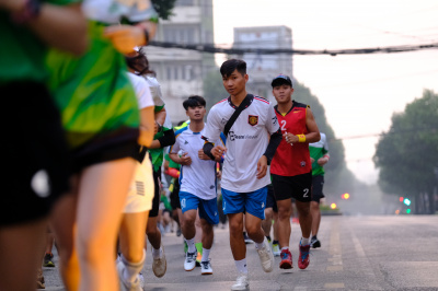 Foto Chạy đồng hành vì “Bình yên biên giới” 2024