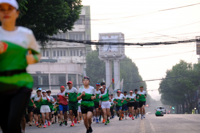 Foto Chạy đồng hành vì “Bình yên biên giới” 2024