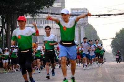 Foto Chạy đồng hành vì “Bình yên biên giới” 2024