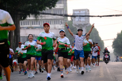 Foto Chạy đồng hành vì “Bình yên biên giới” 2024