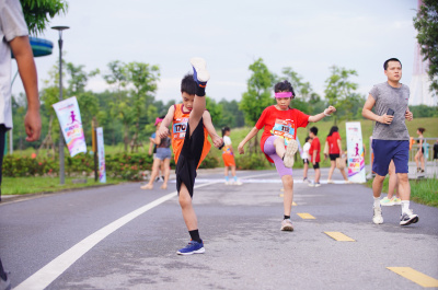 Foto Giải chạy bộ MỄ TRÌ PARK RUNNERS - KIDS RUN 2024