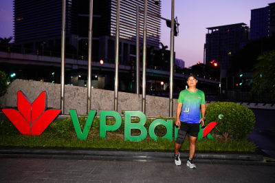 ภาพ KHỞI ĐỘNG VPRUN HÀNH TRÌNH KẾT NỐI - 31 NĂM KIẾN TẠO THỊNH VƯỢNG