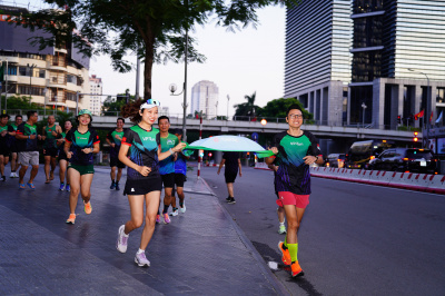 ภาพ KHỞI ĐỘNG VPRUN HÀNH TRÌNH KẾT NỐI - 31 NĂM KIẾN TẠO THỊNH VƯỢNG