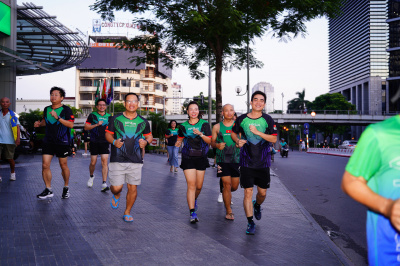ภาพ KHỞI ĐỘNG VPRUN HÀNH TRÌNH KẾT NỐI - 31 NĂM KIẾN TẠO THỊNH VƯỢNG
