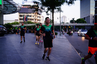 ภาพ KHỞI ĐỘNG VPRUN HÀNH TRÌNH KẾT NỐI - 31 NĂM KIẾN TẠO THỊNH VƯỢNG