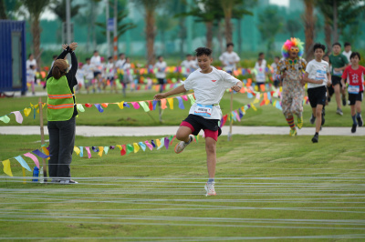 Foto Giải chạy vượt thử thách ViBRANT RaCE - Family Version