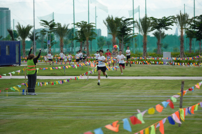 Foto Giải chạy vượt thử thách ViBRANT RaCE - Family Version