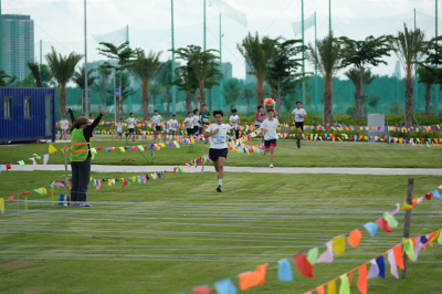 Foto Giải chạy vượt thử thách ViBRANT RaCE - Family Version