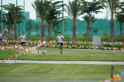 Foto Giải chạy vượt thử thách ViBRANT RaCE - Family Version