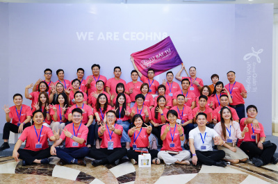 Foto Khai Giảng CEOHN8