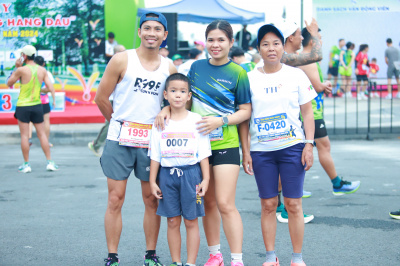 Giải chạy Cung đường những hàng Dầu 2024 照片