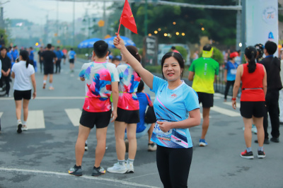 Giải chạy Cung đường những hàng Dầu 2024 照片