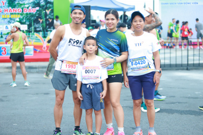 Giải chạy Cung đường những hàng Dầu 2024 照片