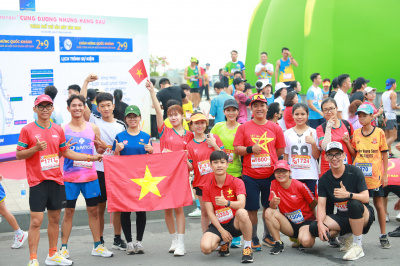 Giải chạy Cung đường những hàng Dầu 2024 照片