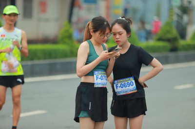 Giải chạy Cung đường những hàng Dầu 2024 照片