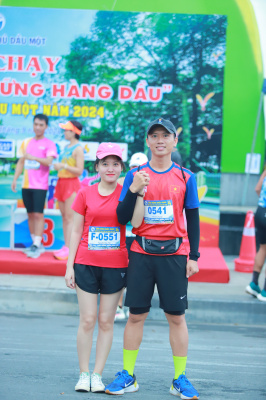 Giải chạy Cung đường những hàng Dầu 2024 照片