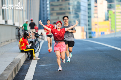Photo 2.9.2024 CITY TOUR WITH SUPERMAN NIGHT RUN