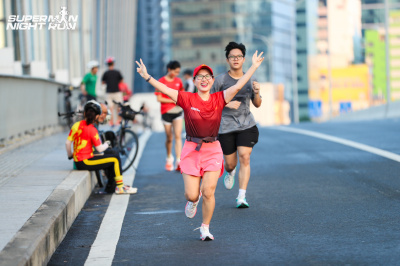 Photo 2.9.2024 CITY TOUR WITH SUPERMAN NIGHT RUN