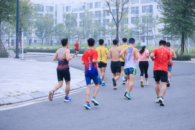 Foto Happy Feet Long Run - The Manor Central Park 15/09/2024