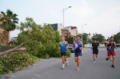 ภาพ 24H cho em - Chạy vì trẻ em vùng lũ