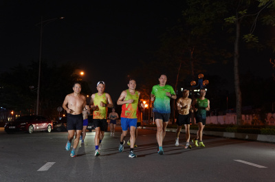 ภาพ 24H cho em - Chạy vì trẻ em vùng lũ