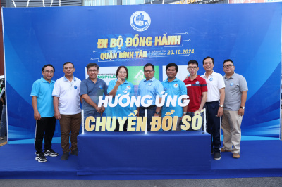 Foto Đi bộ đồng hành, hưởng ứng chuyển đổi số trên địa bàn Quận Bình Tân