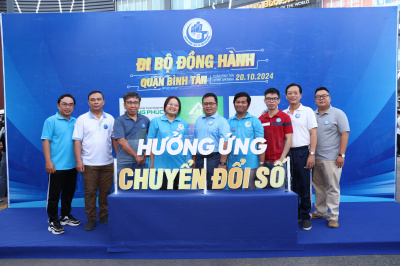 Foto Đi bộ đồng hành, hưởng ứng chuyển đổi số trên địa bàn Quận Bình Tân
