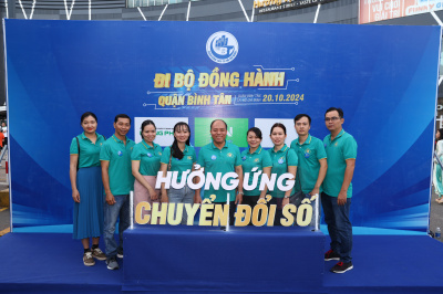 Foto Đi bộ đồng hành, hưởng ứng chuyển đổi số trên địa bàn Quận Bình Tân