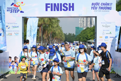 Together We Step - Bước chân gắn kết yêu thương 照片