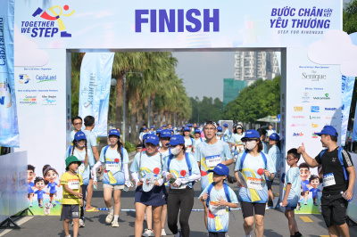 Together We Step - Bước chân gắn kết yêu thương 照片