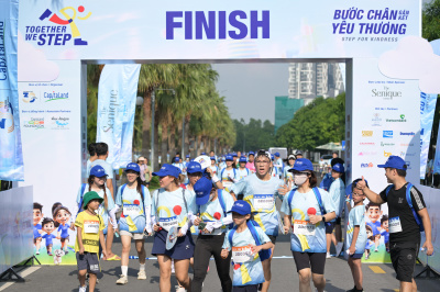 Together We Step - Bước chân gắn kết yêu thương 照片